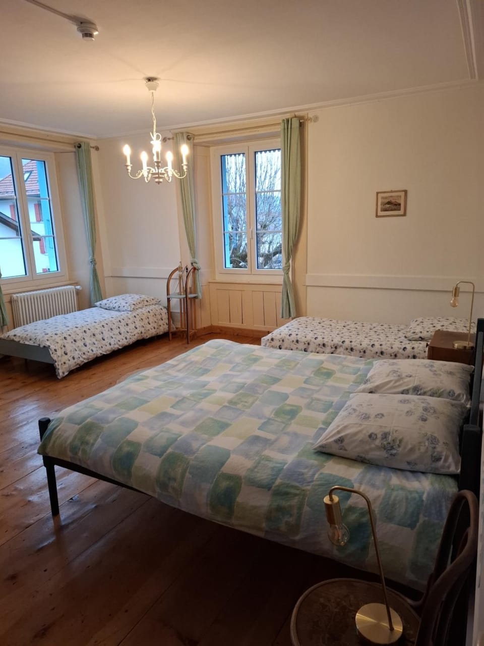Photo of the whole room