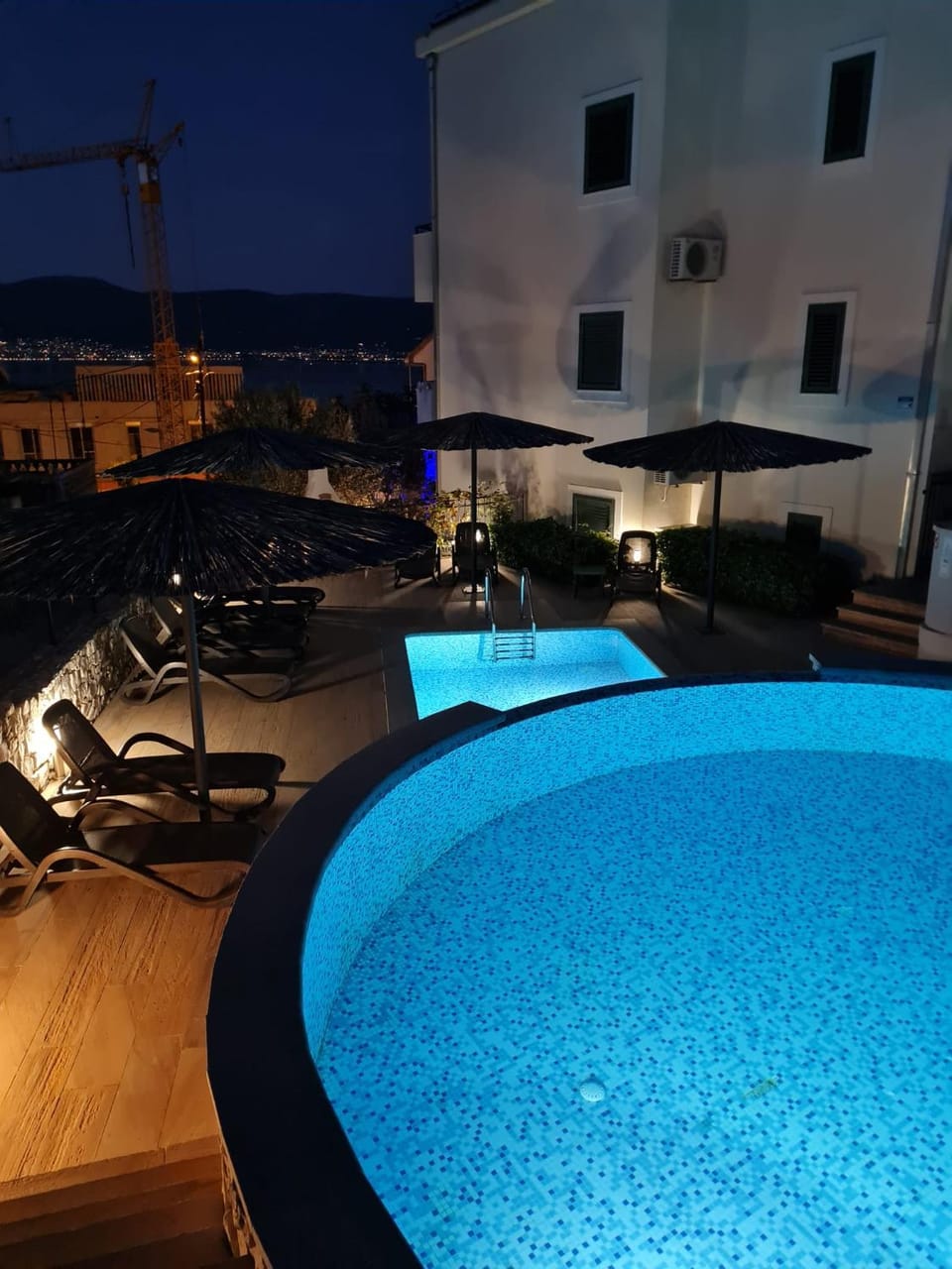 Night, Swimming pool