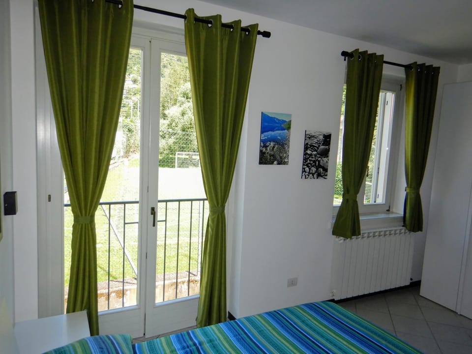 Green Relax in Maccagno Apartment in Canton of Ticino