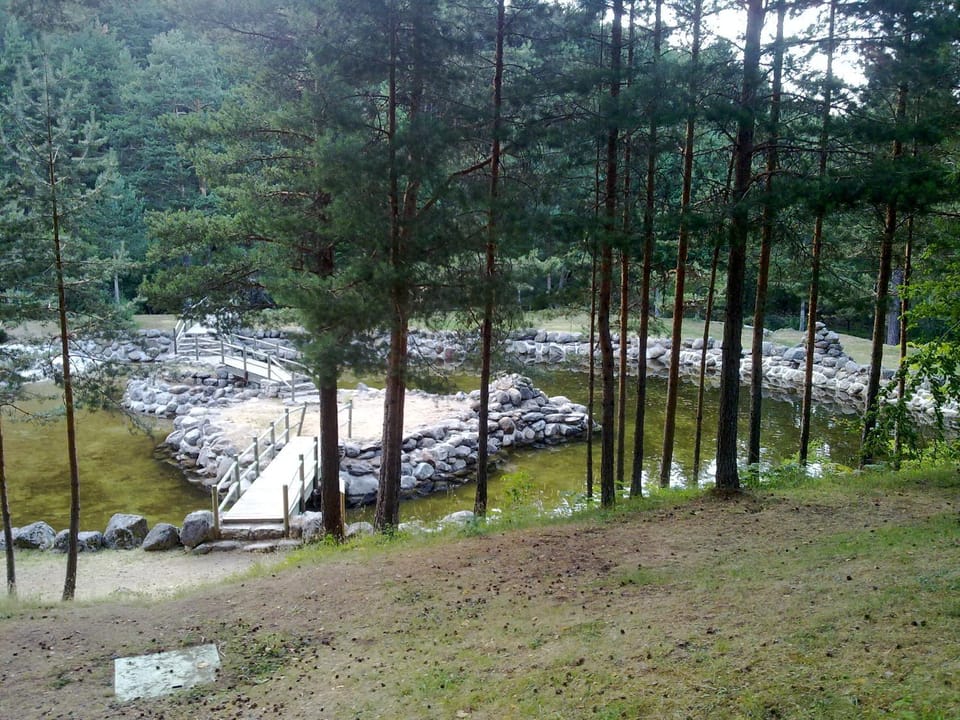 Nearby landmark, Natural landscape, River view