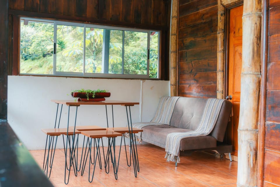 Hotel Rivel - Restaurant & Nature Retreat Resort in Cartago Province, Costa Rica