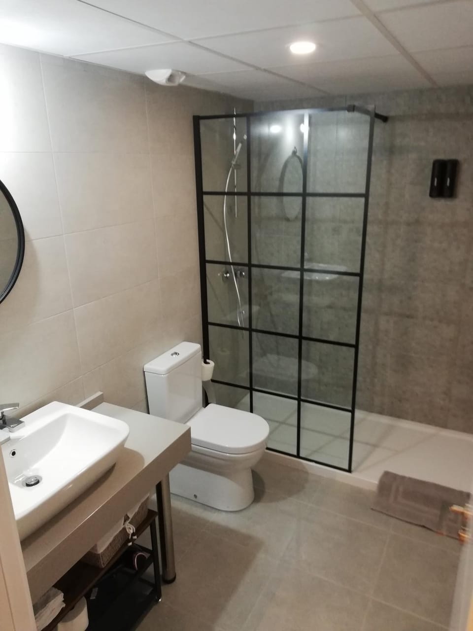 Shower, Bathroom