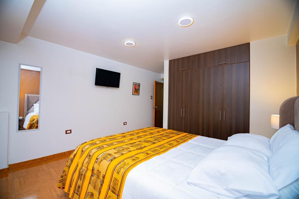 Apartahotel KIRI para empresas y familias que viajan en grupo cerca del Aeropuerto Juliaca Perú,con agua caliente Apartment in Puno, Peru