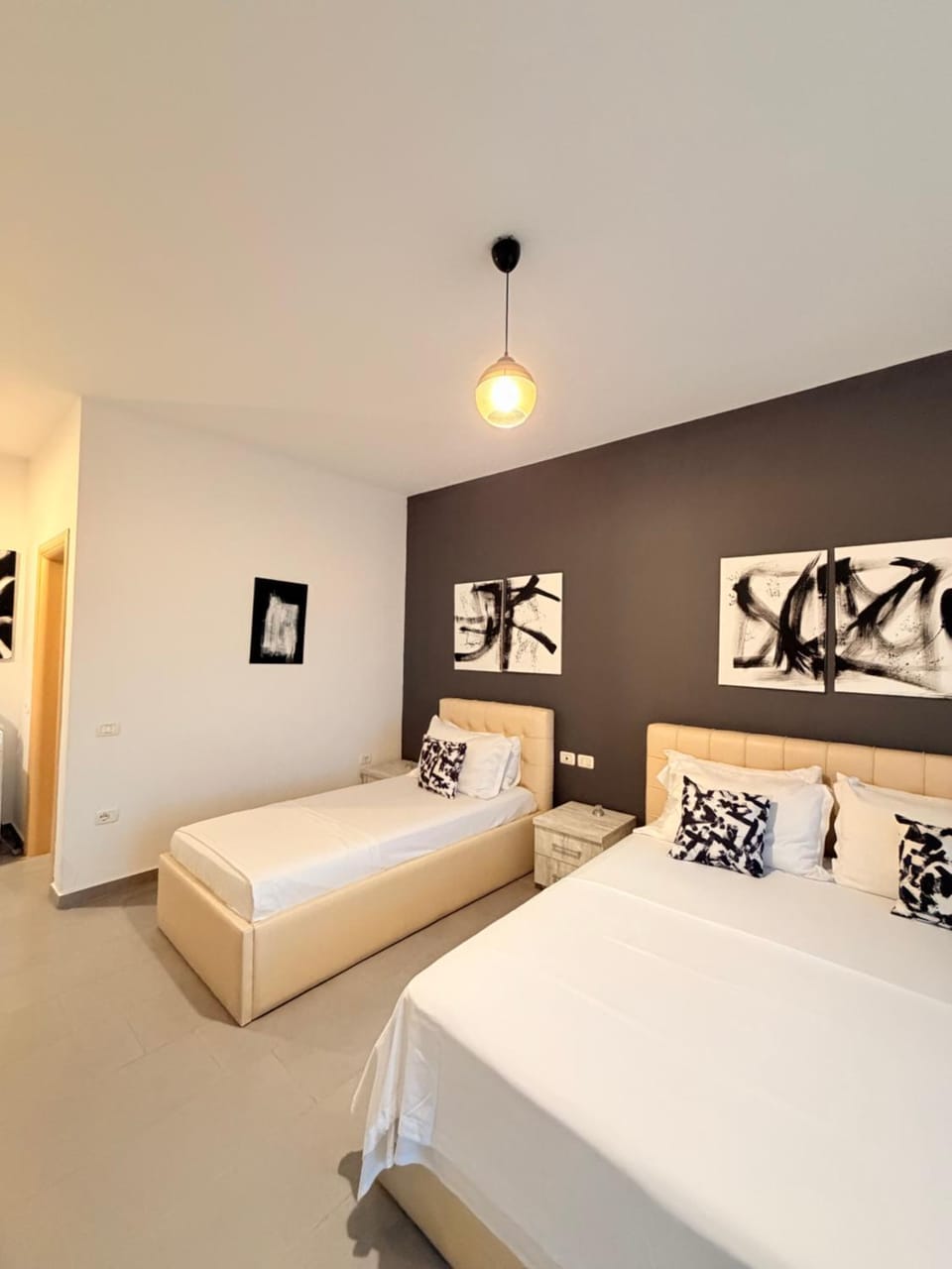 Soleil - Sea View Studio with Balcony Apartment in Vlorë