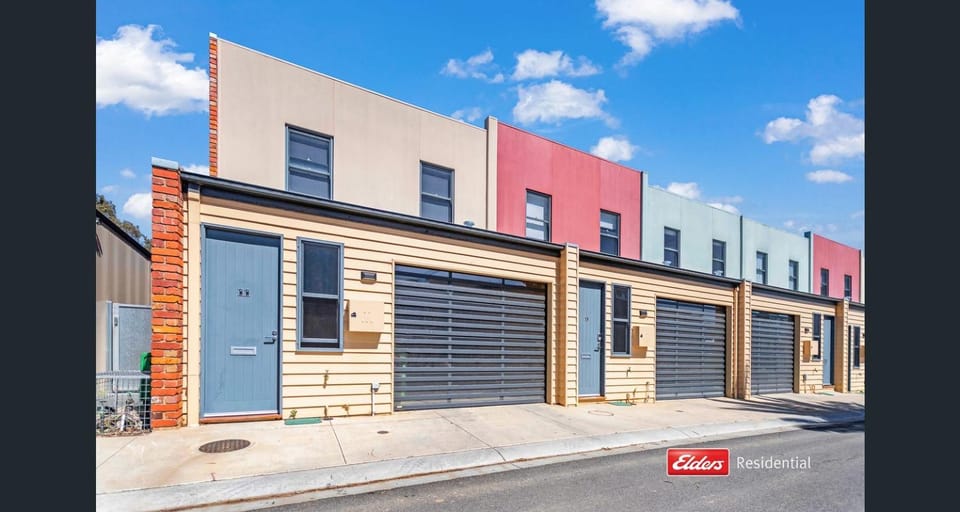 Old Port Townhouse Central to Everything Apartment in Echuca