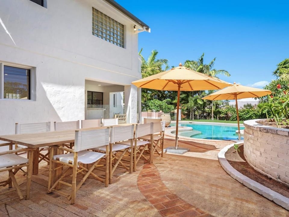 Patio, Swimming pool