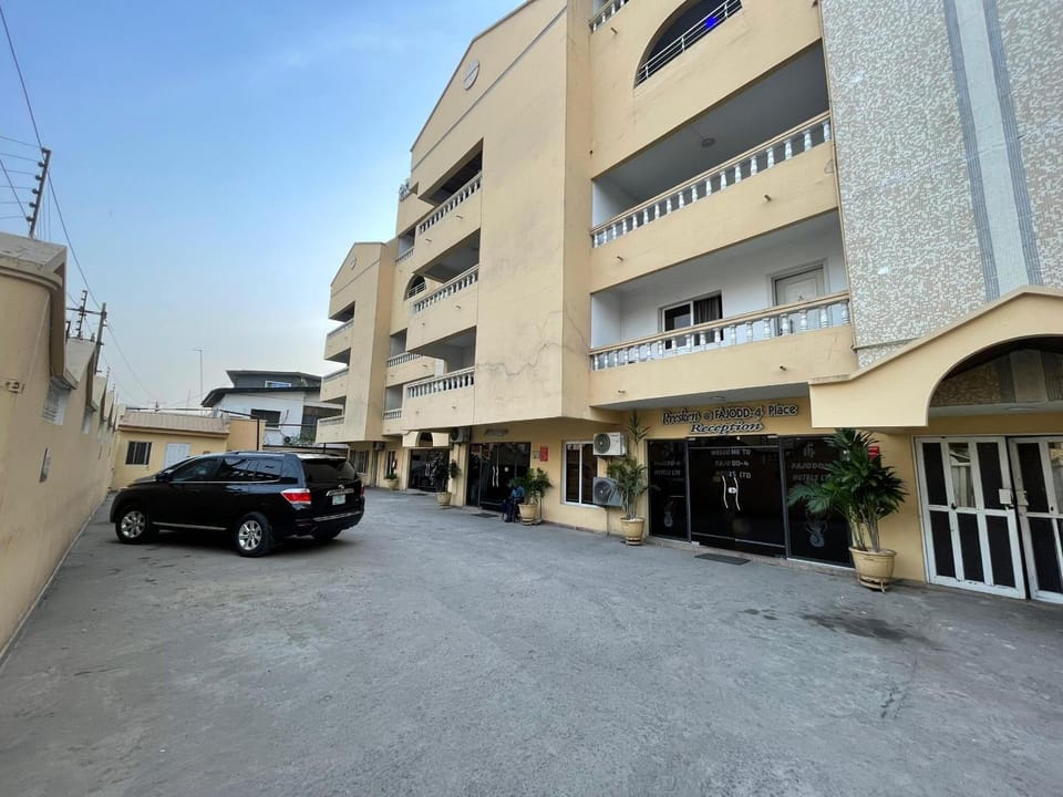 Property building, Parking