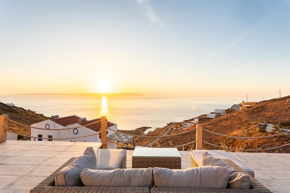 Patio, Mountain view, Sea view, Sunset