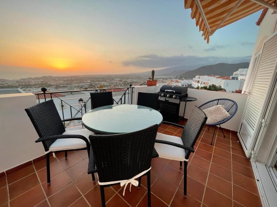 Balcony/Terrace, Sea view, Sunset