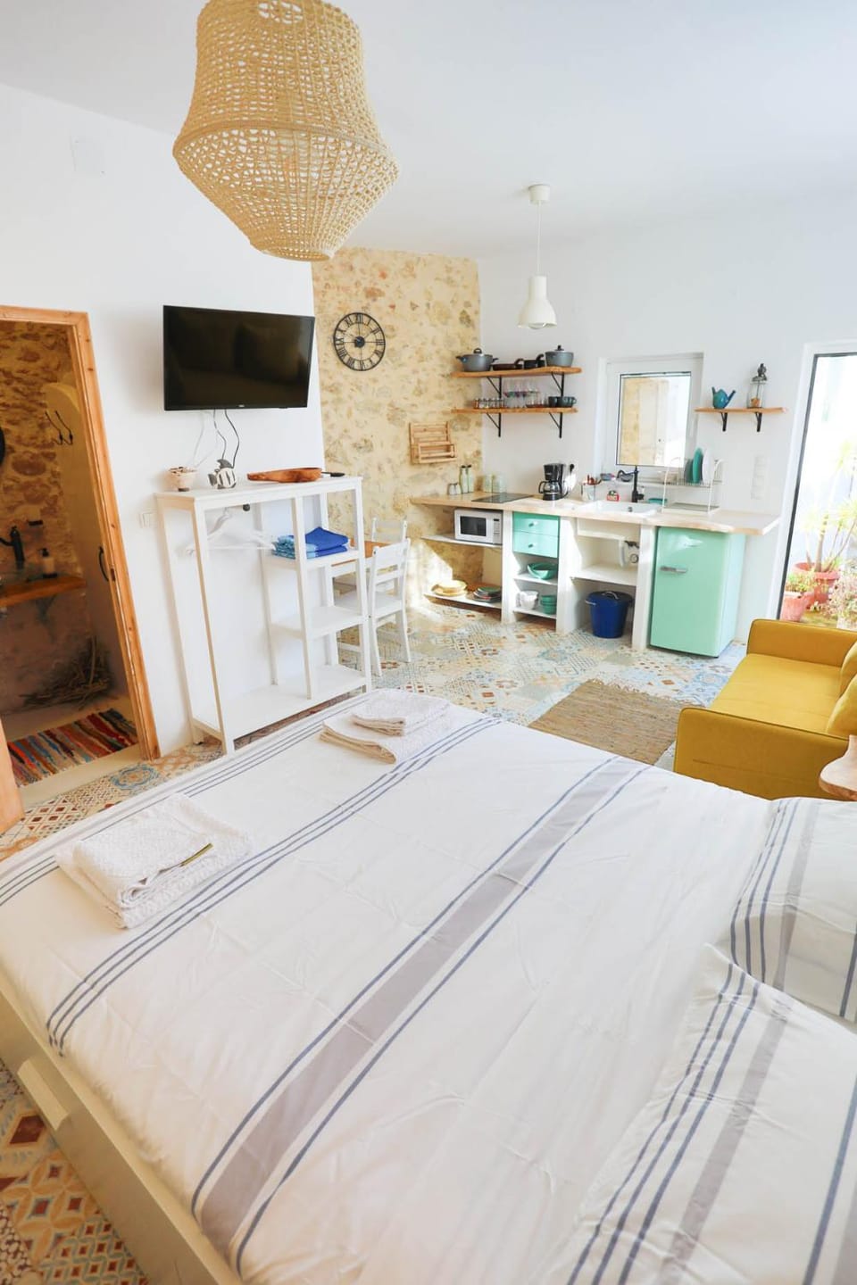 Ravi Boutique Home - 1 minute walk from beach Apartment in Crete