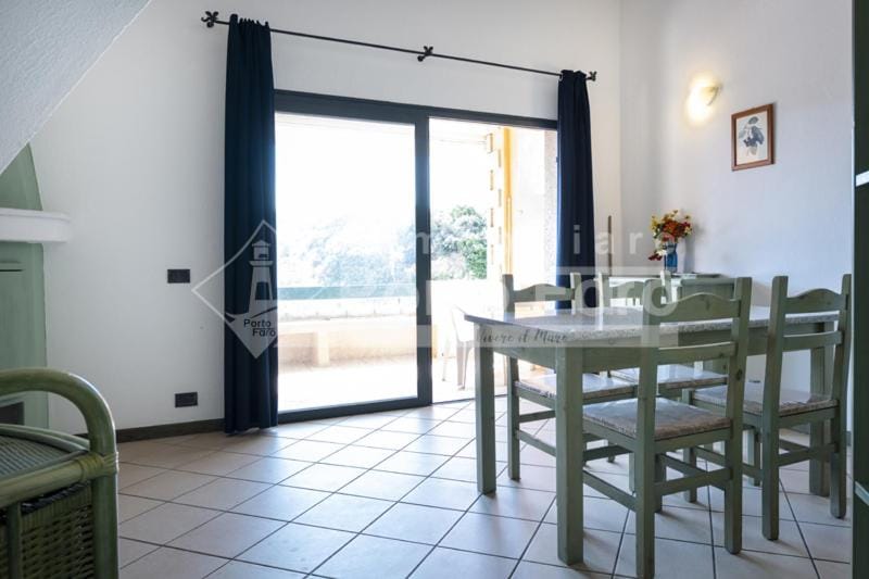 18 BAIA FARO - Grazioso bilocale mansardato a Baia del Faro Villa in Palau
