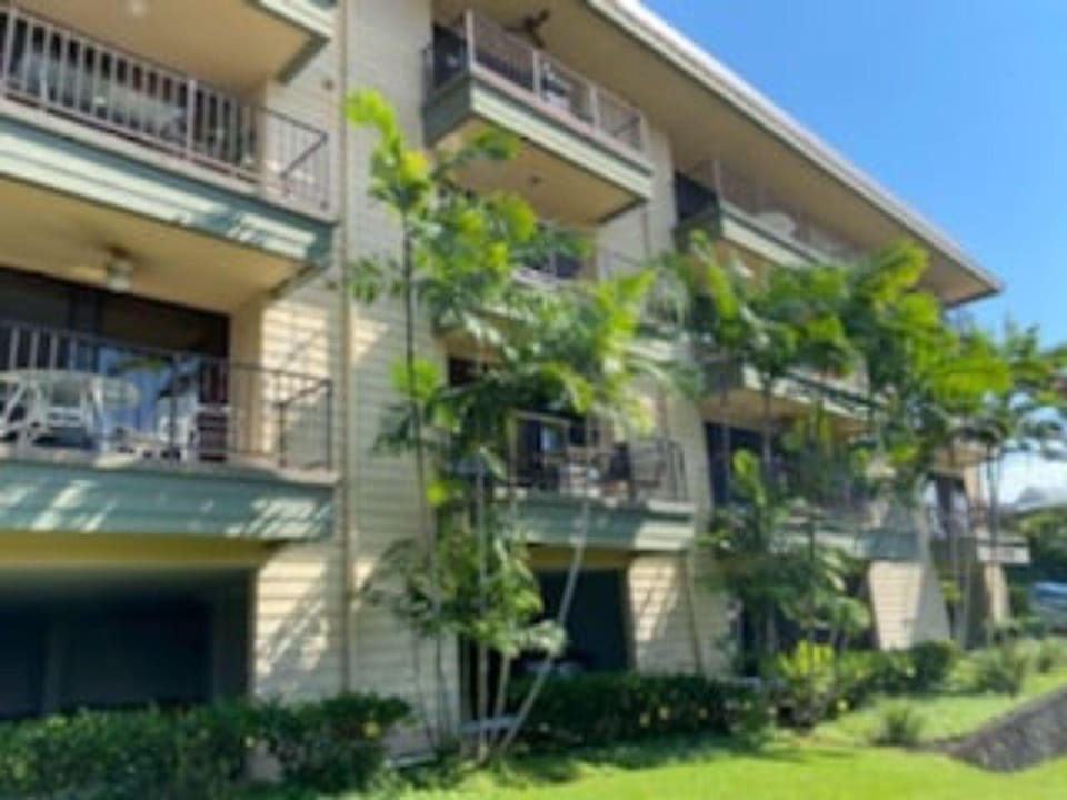 Kahaluu Bay Village 201 by Casago Kona - Snorkeling, Surfing and Spaciousness House in Big Island