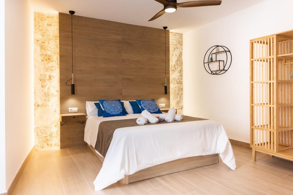 Bed, Bedroom, wardrobe