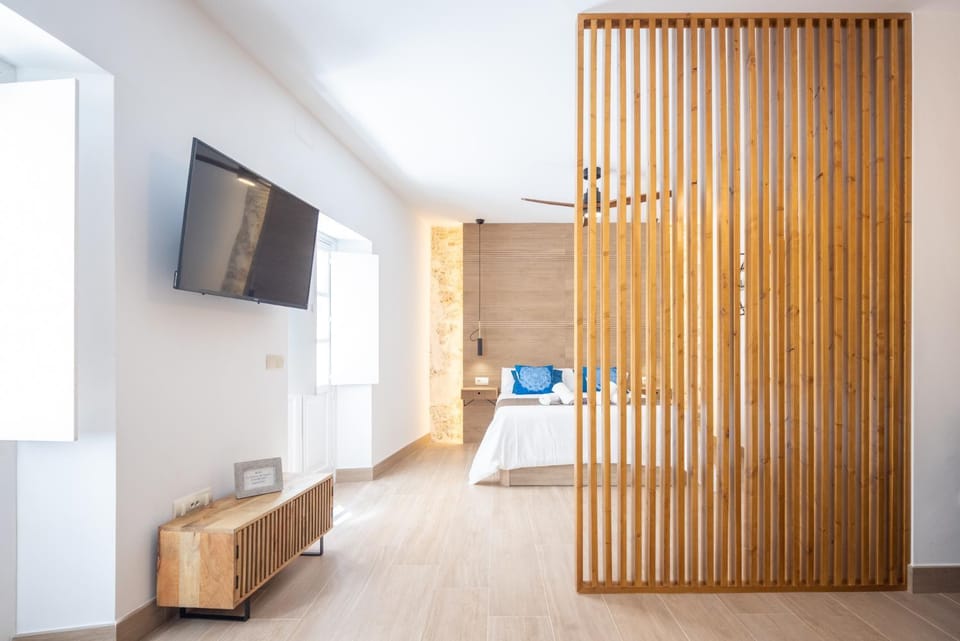 TV and multimedia, Bedroom