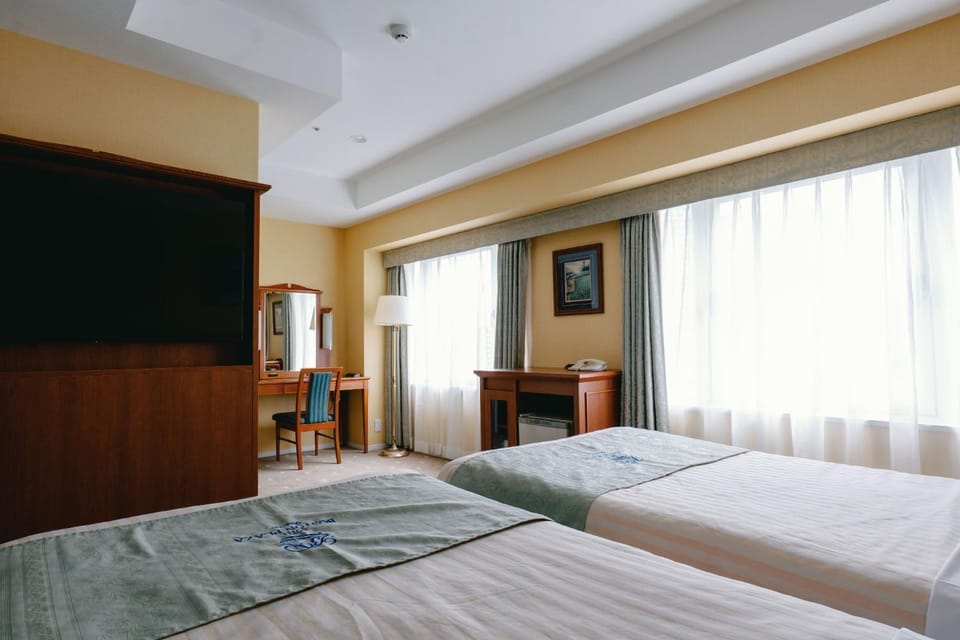 Boston Plaza Kusatsu Biwa Lake - Vacation STAY 15442v Hotel in Koka