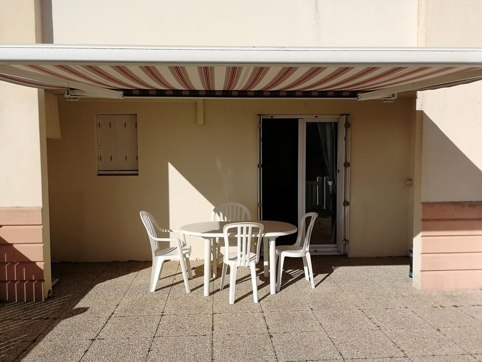 Appartement 2 pièces pour 4 personnes avec vue mer Apartment in Pays de la Loire
