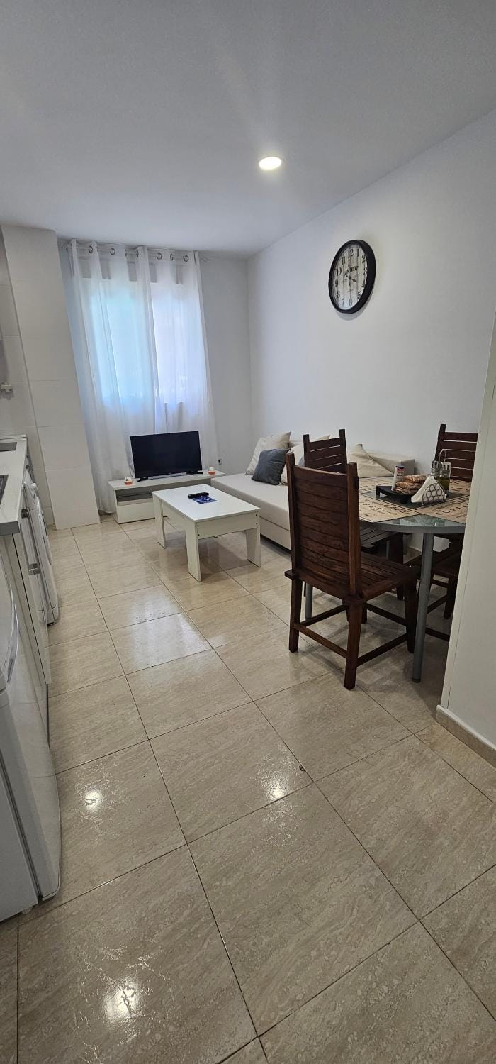 TV and multimedia, Kitchen or kitchenette, Seating area, Dining area