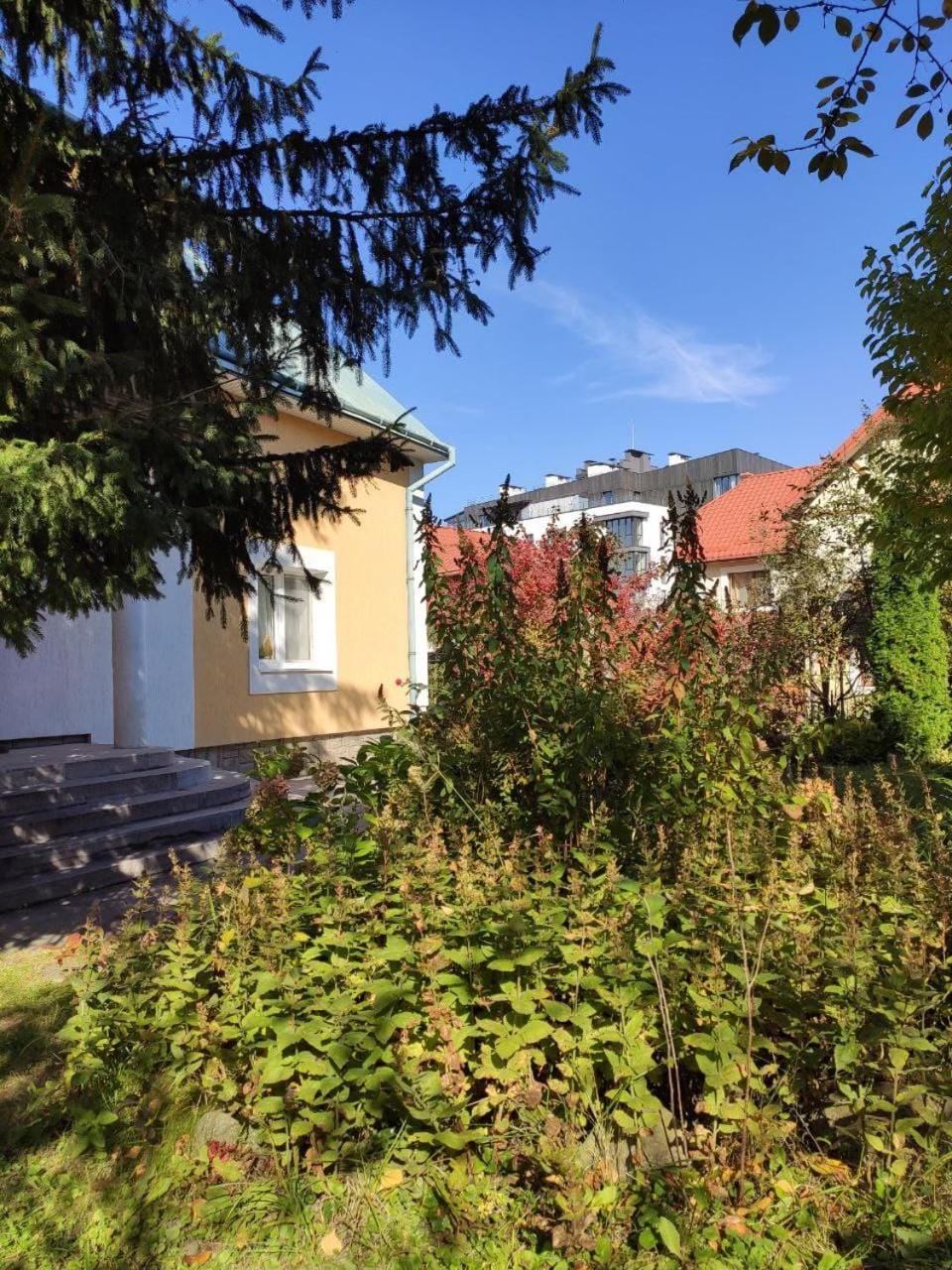 Garden, Garden view