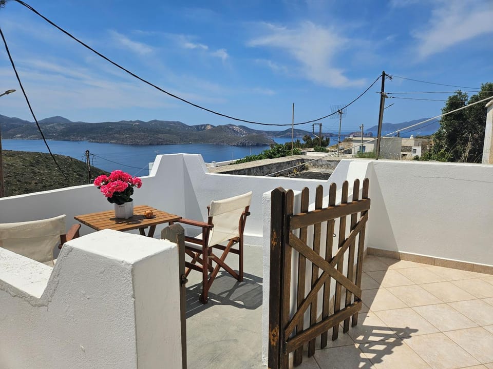 Patio, Day, View (from property/room), Balcony/Terrace, Seating area, Sea view