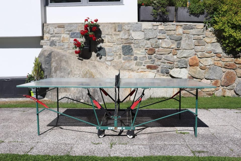 Table tennis