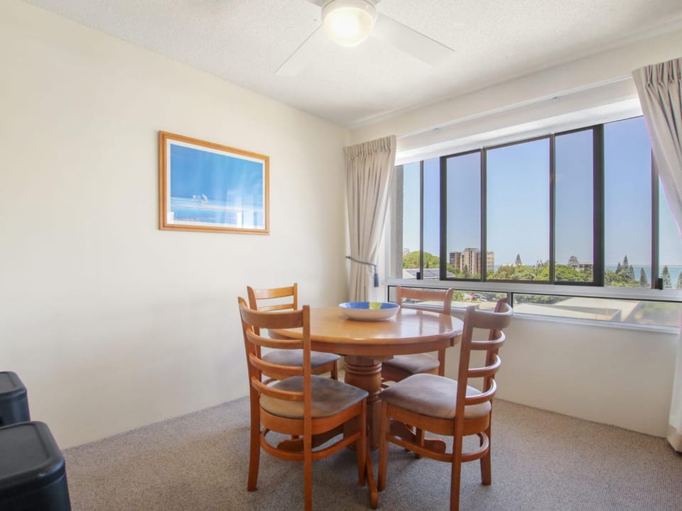 Cheltenham Apartments Unit 11 40 King St Apartment in Kings Beach