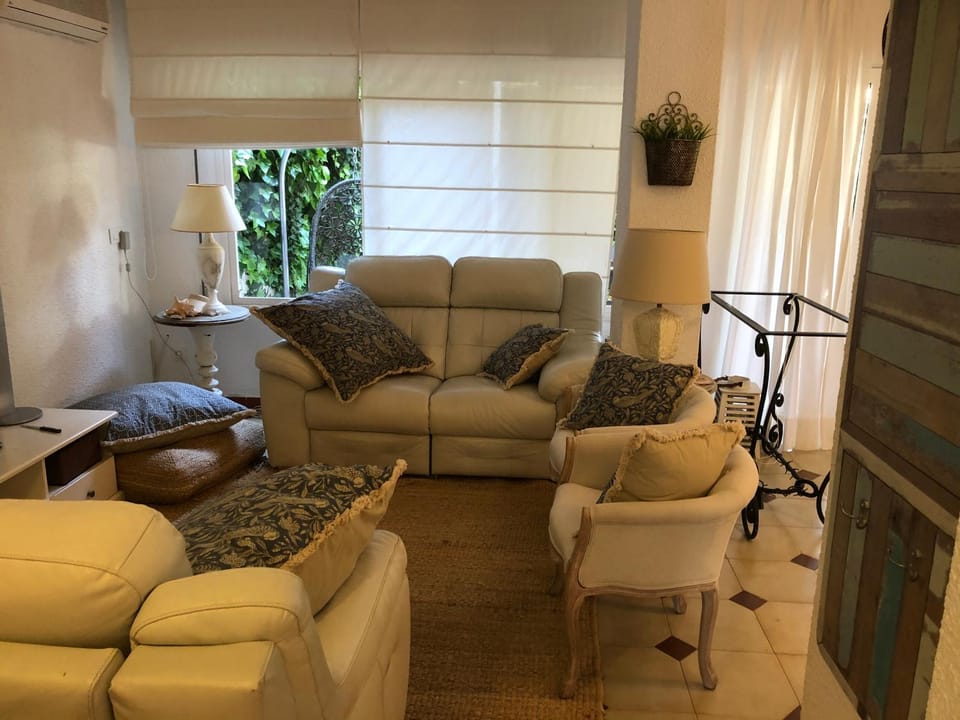 Lounge or bar