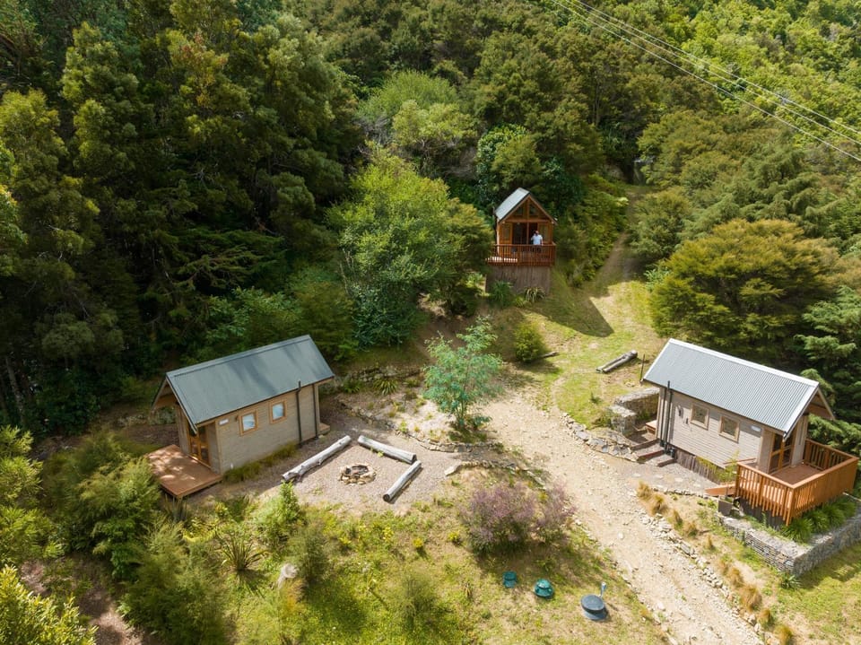 Property building, Natural landscape