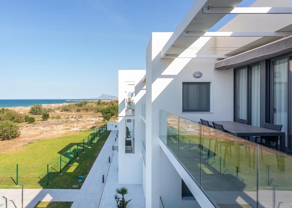 Property building, Day, Natural landscape, View (from property/room), Balcony/Terrace, Pool view, Swimming pool