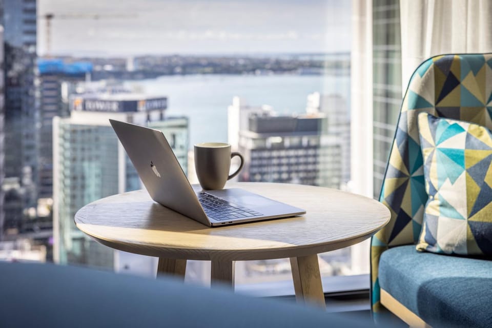 Day, Coffee/tea facilities, Seating area, City view, hair dresser