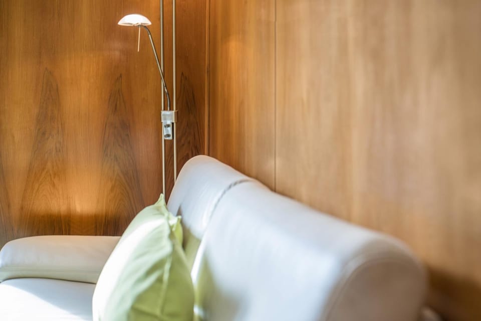 Bathroom, Living room