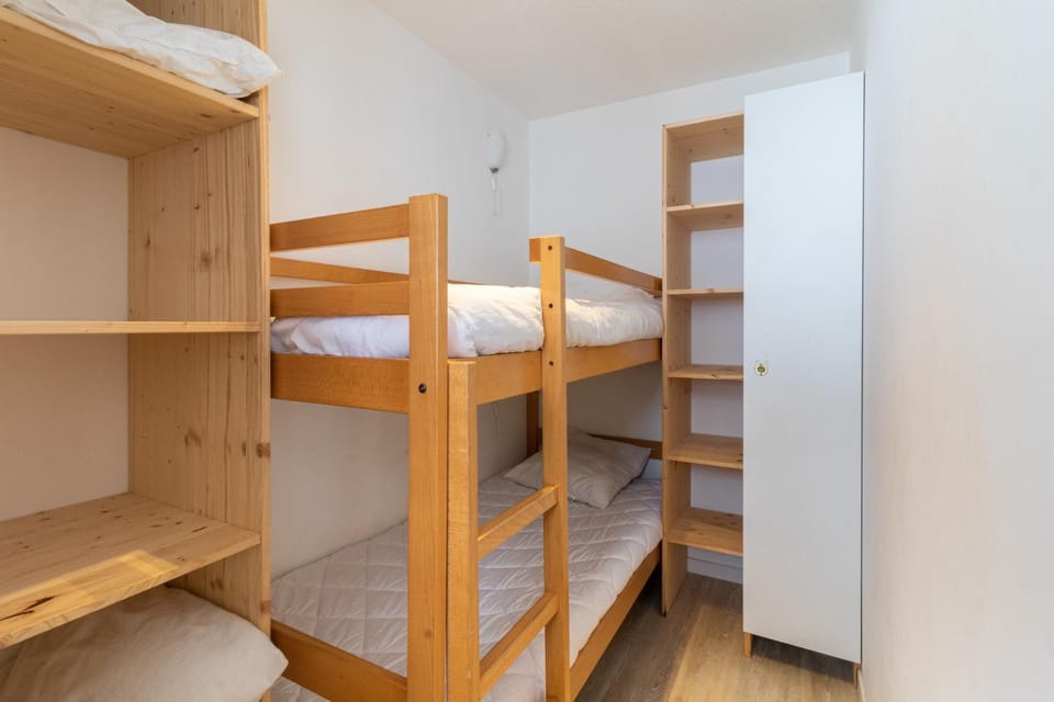 Vacances à la montagne pour 6 - 280m des pistes Apartment in Catalonia