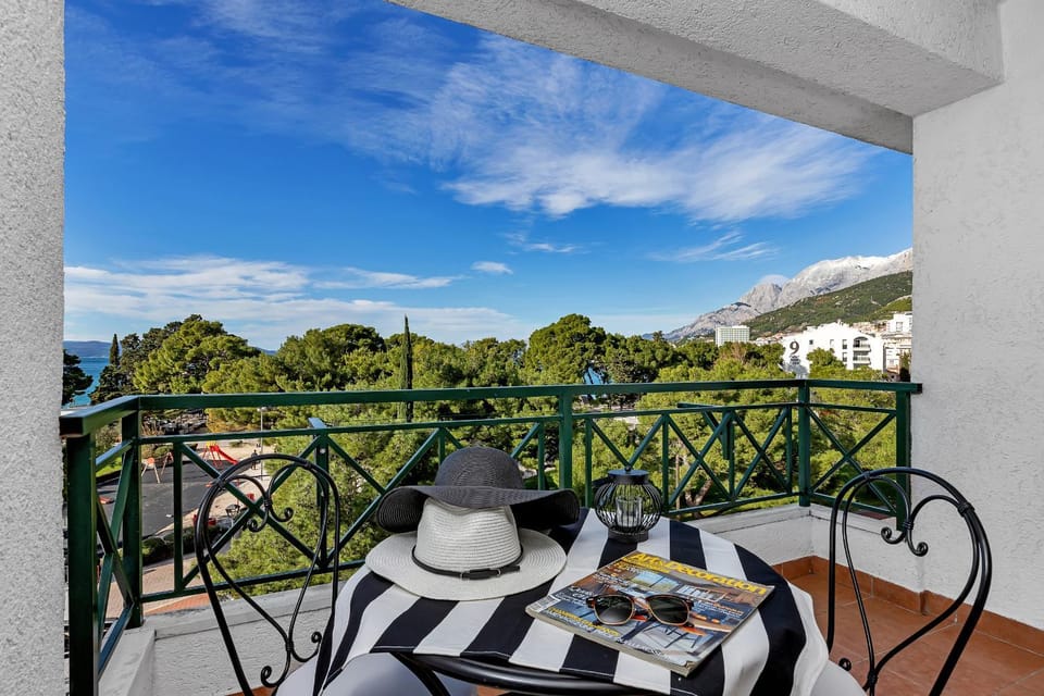 View (from property/room), Balcony/Terrace