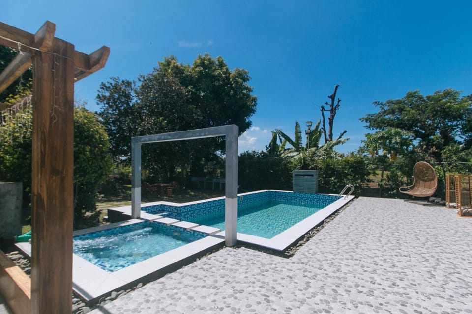 Pool view, Swimming pool
