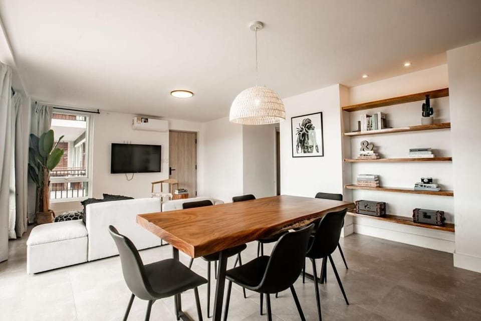 Communal lounge/ TV room, TV and multimedia, Dining area