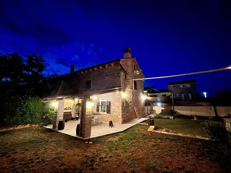 Kuća Capadinka - experience life of locals House in Istria County