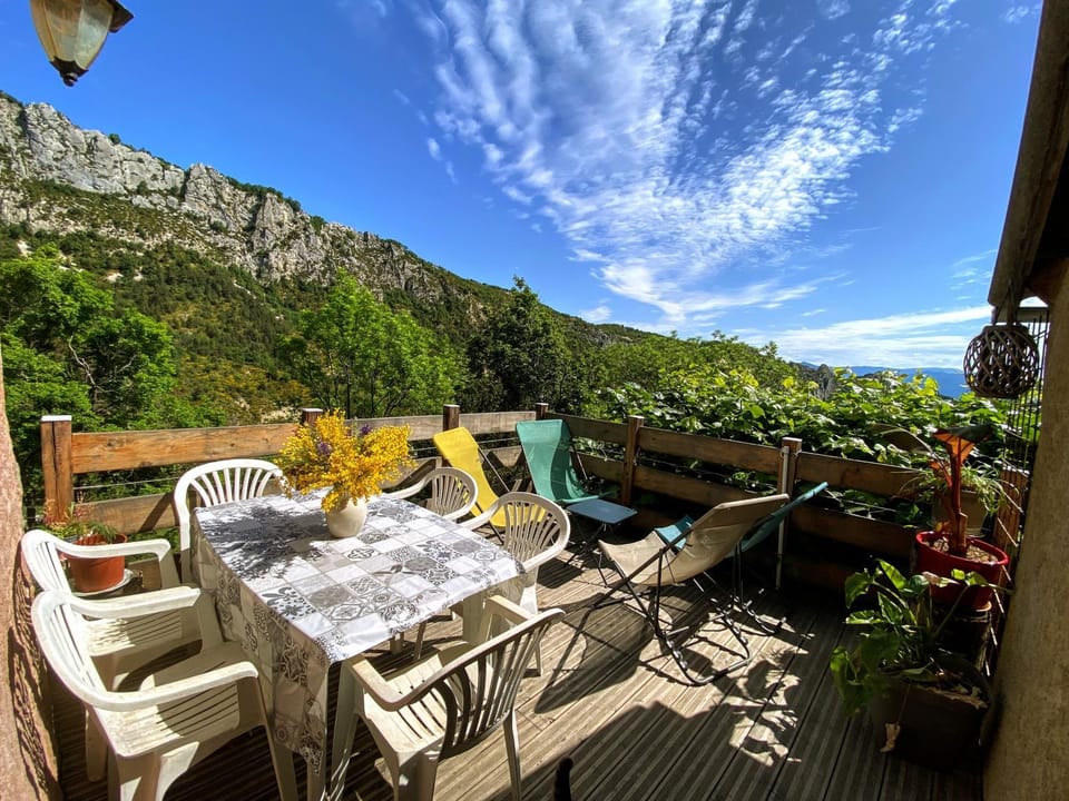 Patio, Balcony/Terrace, Balcony/Terrace, Mountain view