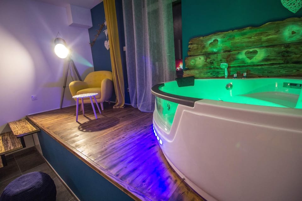 Hot Tub