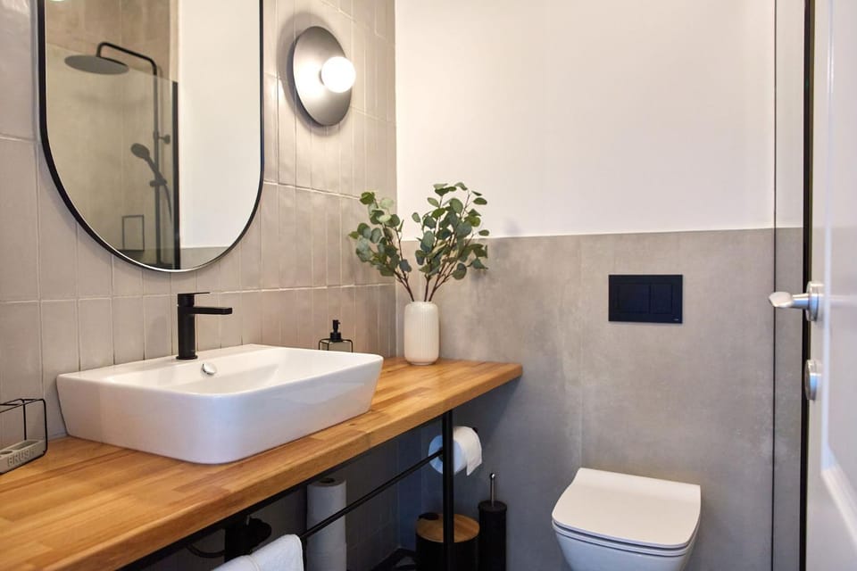 Toilet, Bathroom