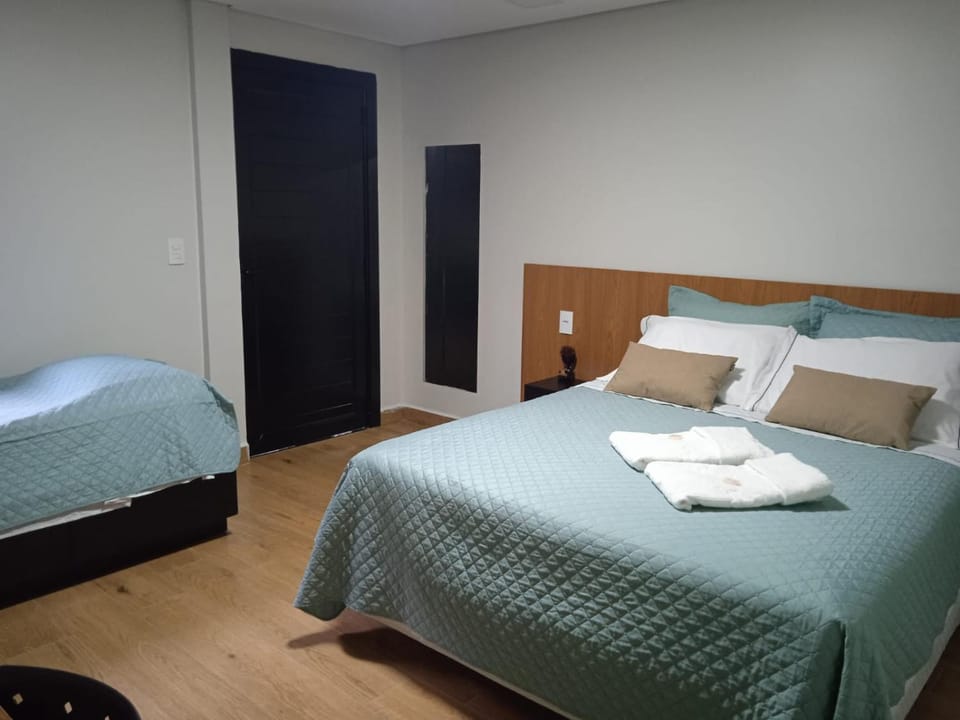 Pousada Jardim do Lago Bed and Breakfast in Cascavel