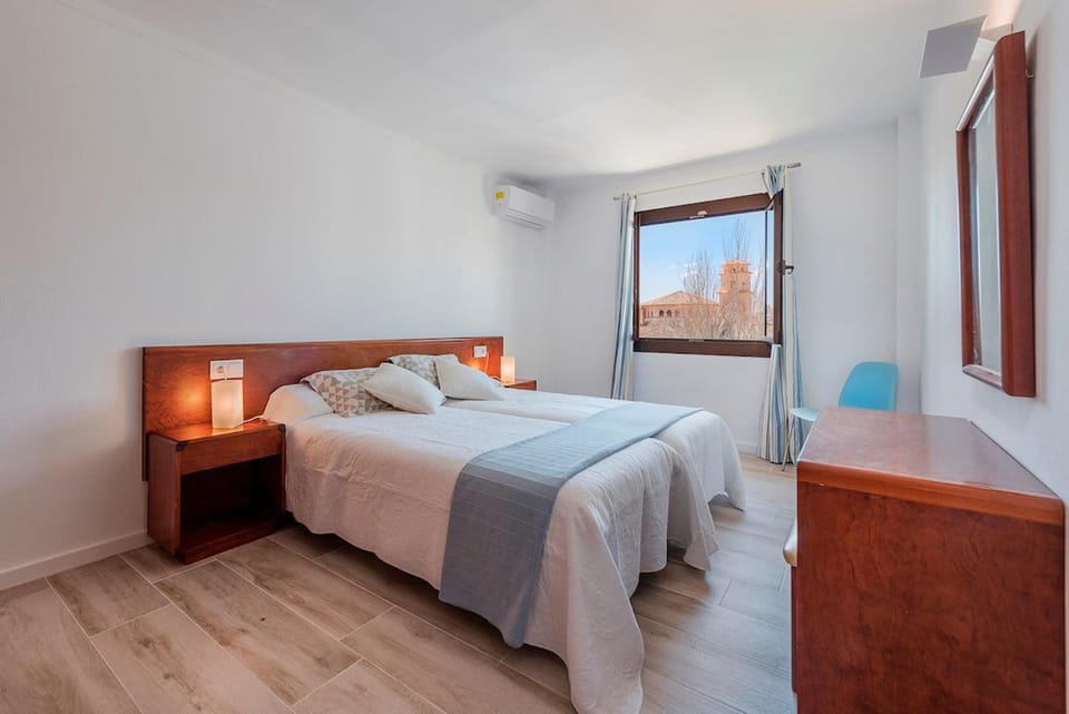 Living room, Bedroom