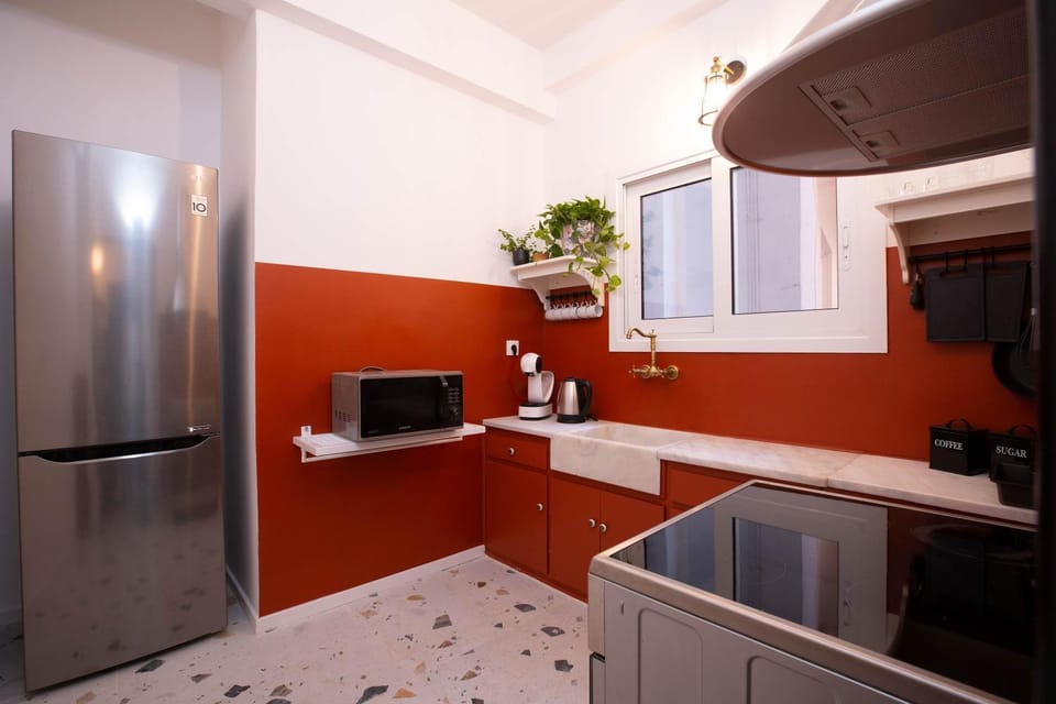 Kitchen or kitchenette, oven, stove