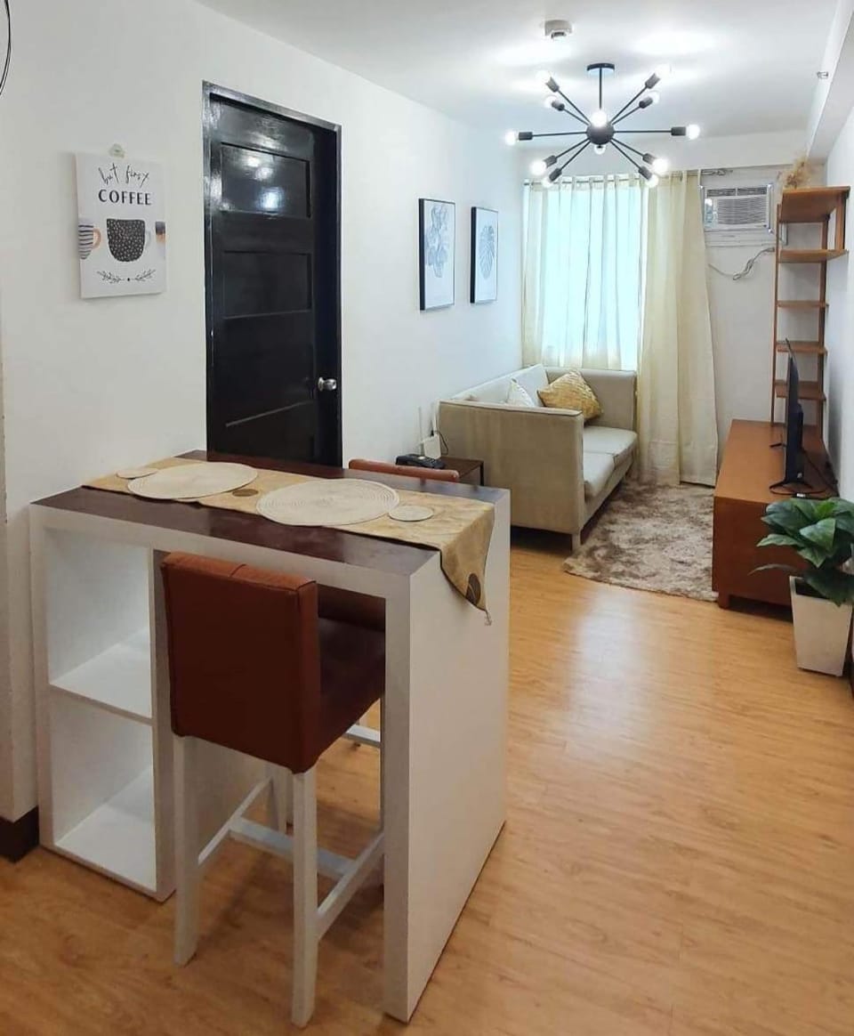 Arezzo Place Davao City - 1BR Condo - Andresen Rentals Apartment in Davao City