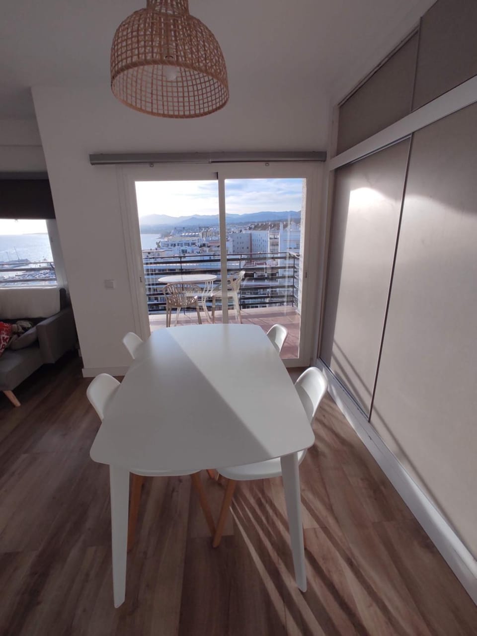 Apartamento en primera línea de playa A - Marbella Centro Apartment in Marbella