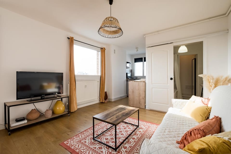 TV and multimedia, Living room