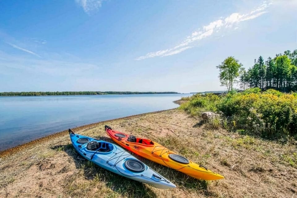 Day, Natural landscape, Canoeing, Lake view