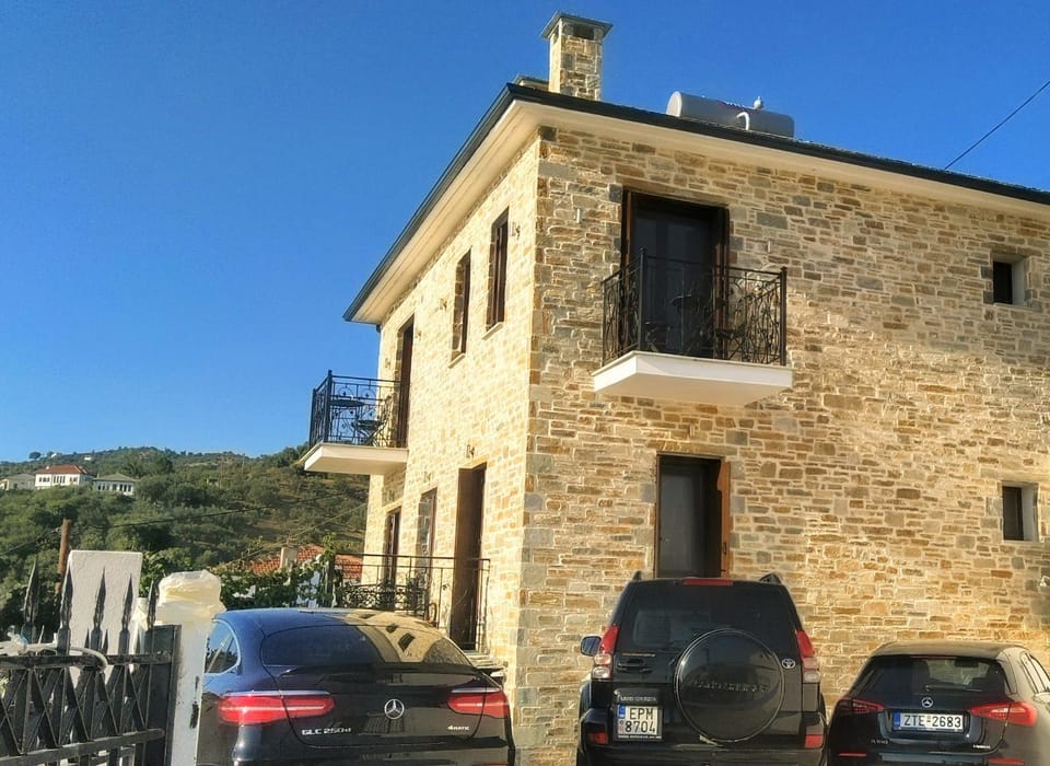 CAPTAINHOUSE Bed and Breakfast in Magnesia Prefecture, Greece