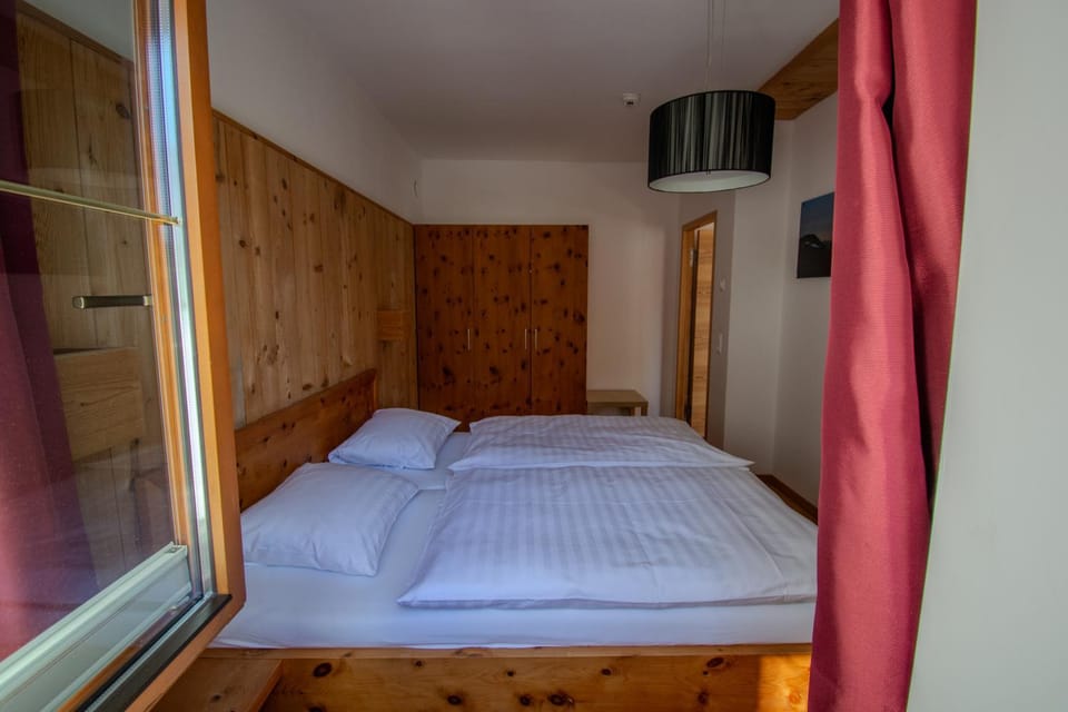 Gasthaus Post Apartment hotel in Tyrol