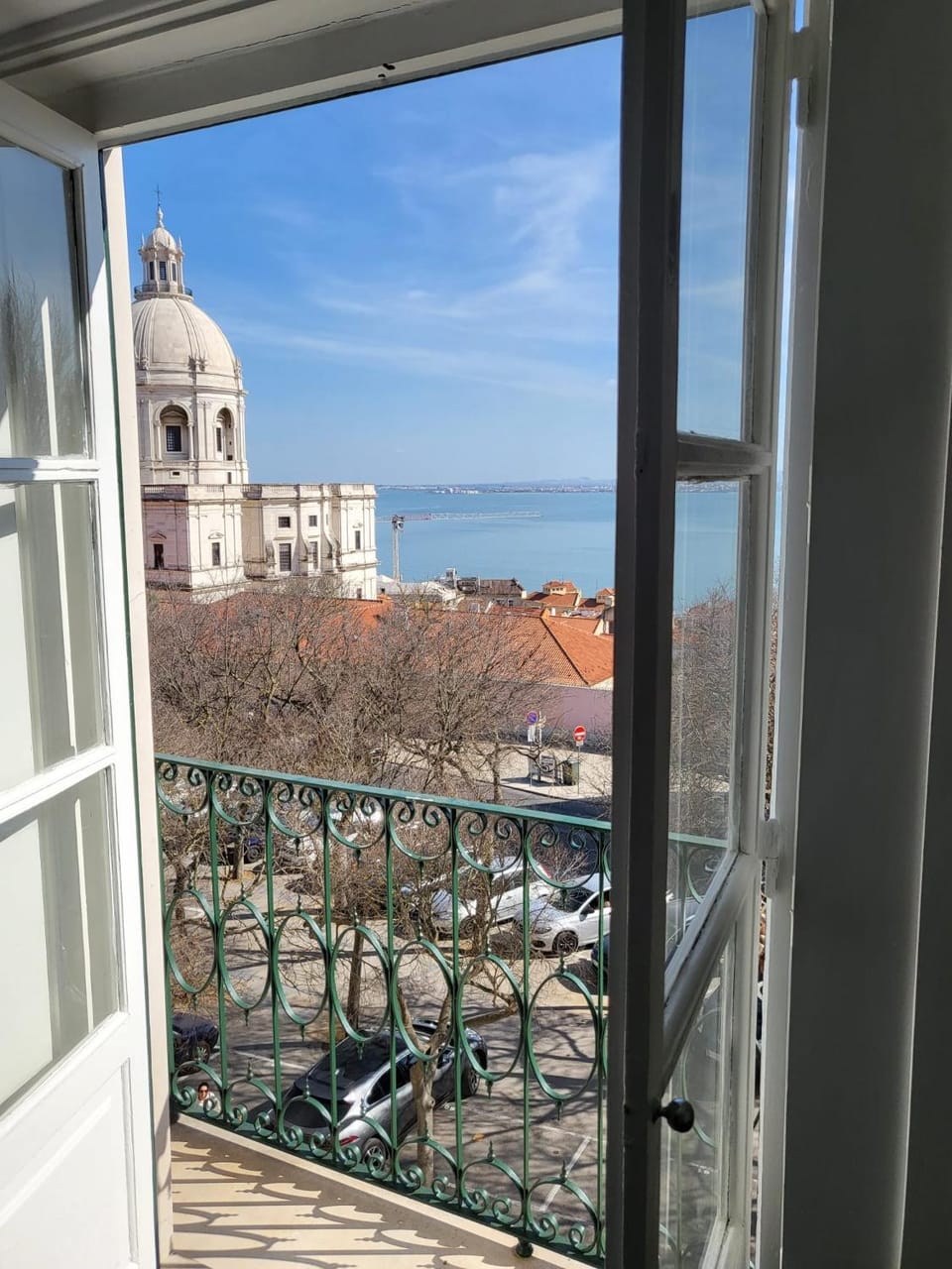 Pilar - Alfama River View Apartment in Lisbon