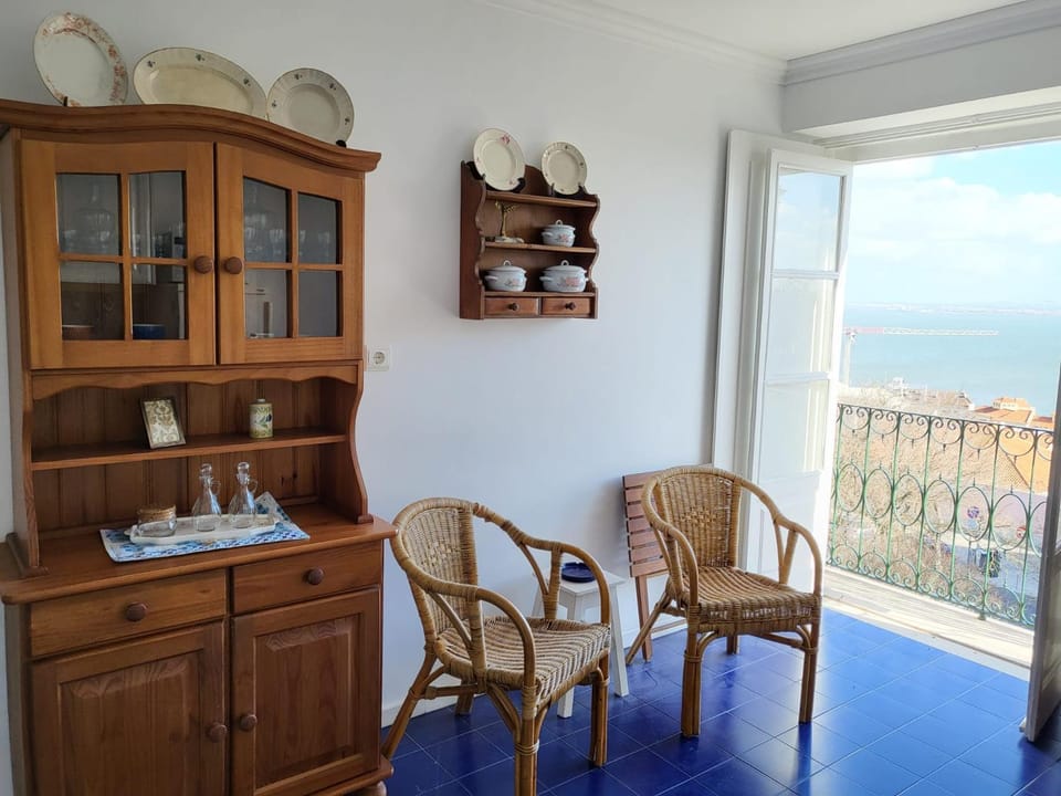 Pilar - Alfama River View Apartment in Lisbon