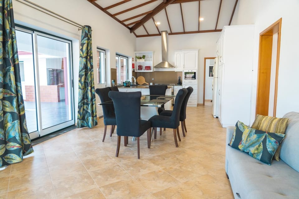 Living room, Decorative detail, Communal kitchen